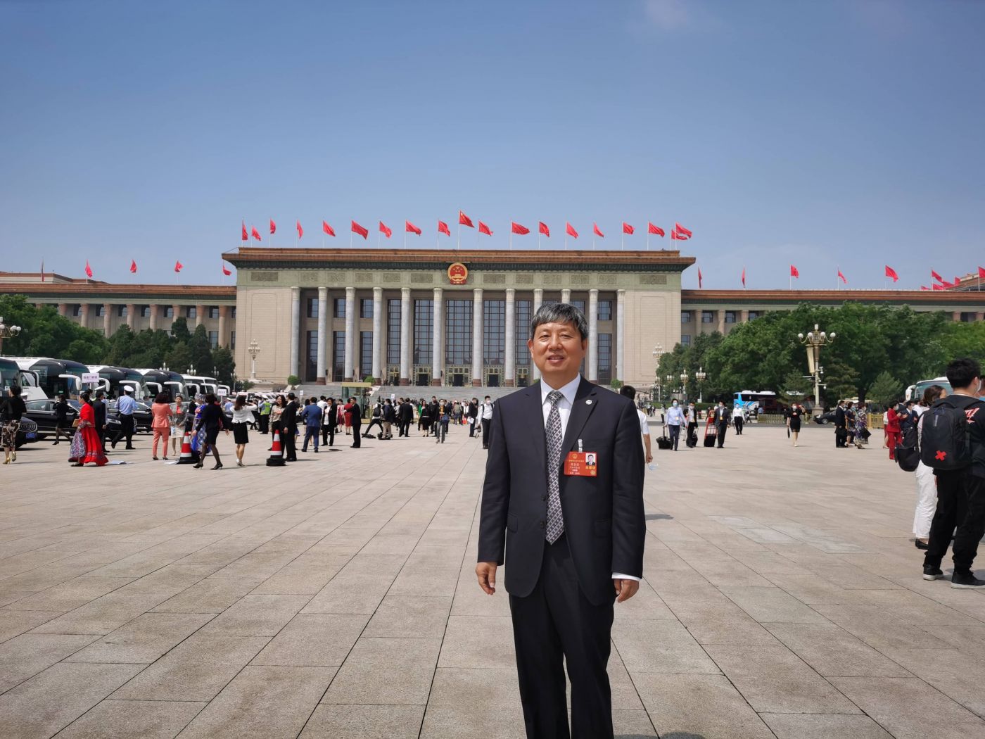 5. 全國人大代表、中國工程院院士、航空工業(yè)科技委副主任、中國航空研究院副院長樊會濤